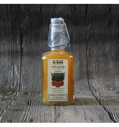 Vinaigre à la pulpe d'Ananas